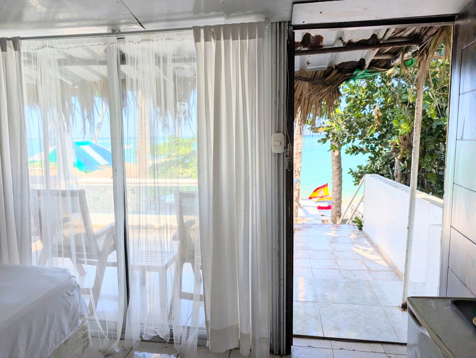 Hotel y habitaciones