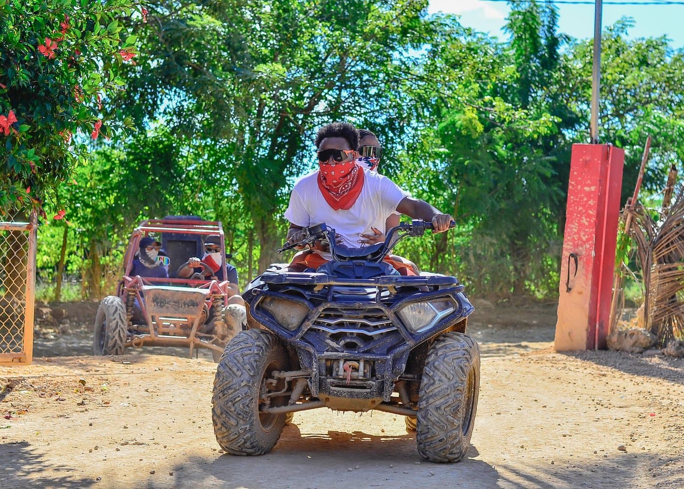 Aventura en buggy (1/8)